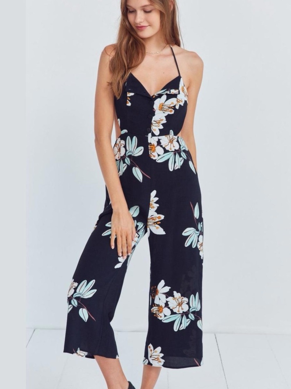 Kimchi Blue Floral Apron Jumpsuit in Black Wide Leg Urban Outfitters 2